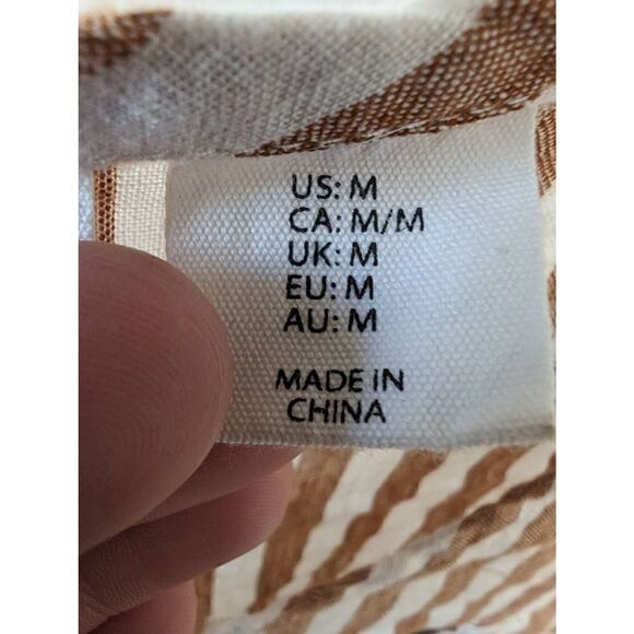 Artisan NY 100% Linen Striped Blouse Women's Size Medium - Picture 4 of 5